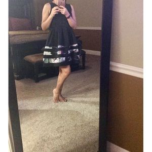 Black Sleeveless Dress with Pockets